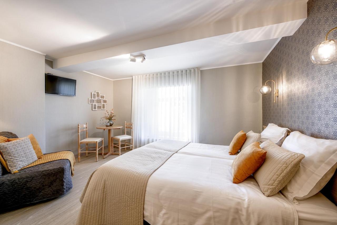 Hotel Le Barbouillon Vencimont Екстер'єр фото